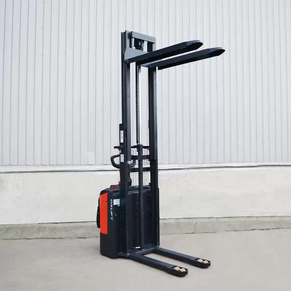 OXLIFT BX 1536E 1500 кг 3600 мм Самоходный штабелер с платформой для оператора в Москве купить по выгодной цене 100kwatt.ru